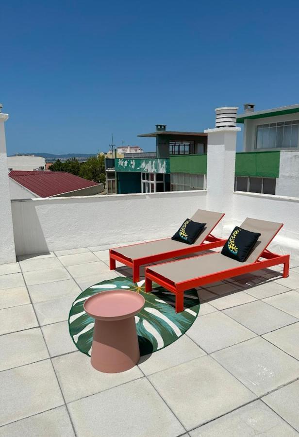 코스타 다 카파리카 Groovy Caparica Gem With Large Sunny Terrace 아파트 외부 사진